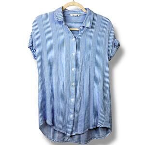 BeachLunchLounge Coastal Blue Kenzie Stripe Short Sleeve Button Up Shirt Small